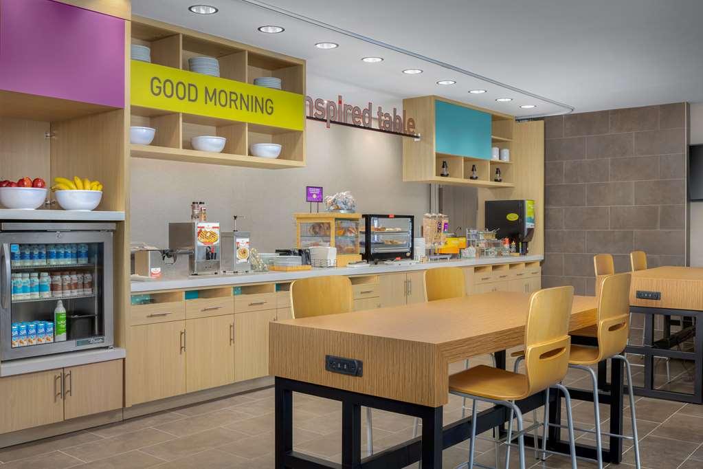 Home2 Suites By Hilton Boston Franklin Restaurace fotografie